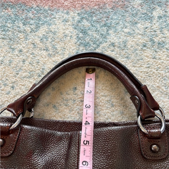 Kattee Brand Elegant two-toned Brown Leather Top Handle Adjustable Strap Bag - Picture 8 of 10
